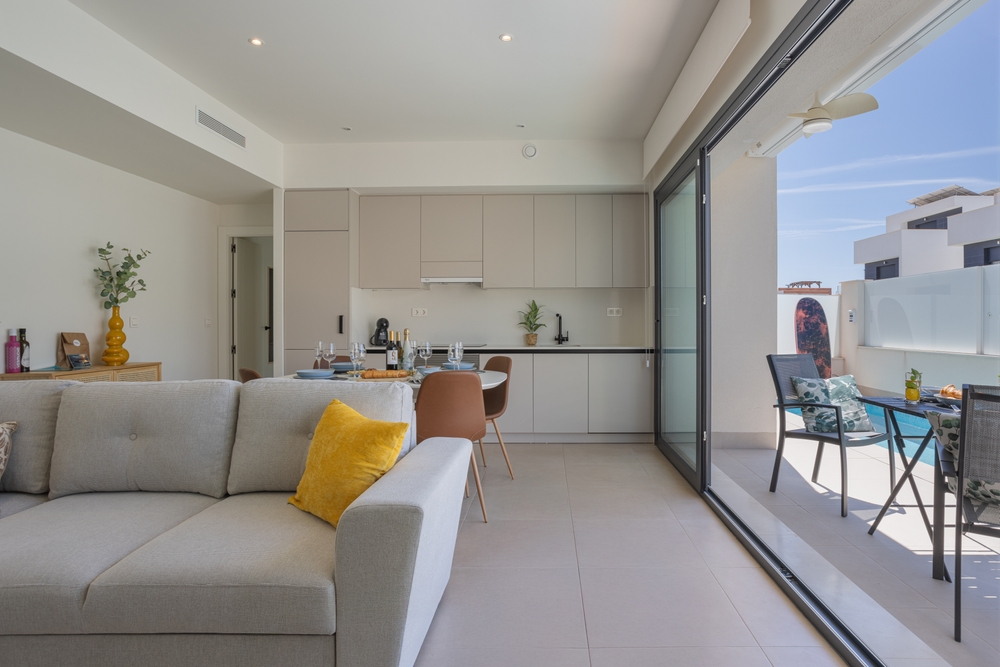 Torrevieja,,Spain,12,June,2025:,A,Modern,Lounge,And,Dining